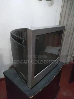 KV- PG~21P70 Sony TV 21"