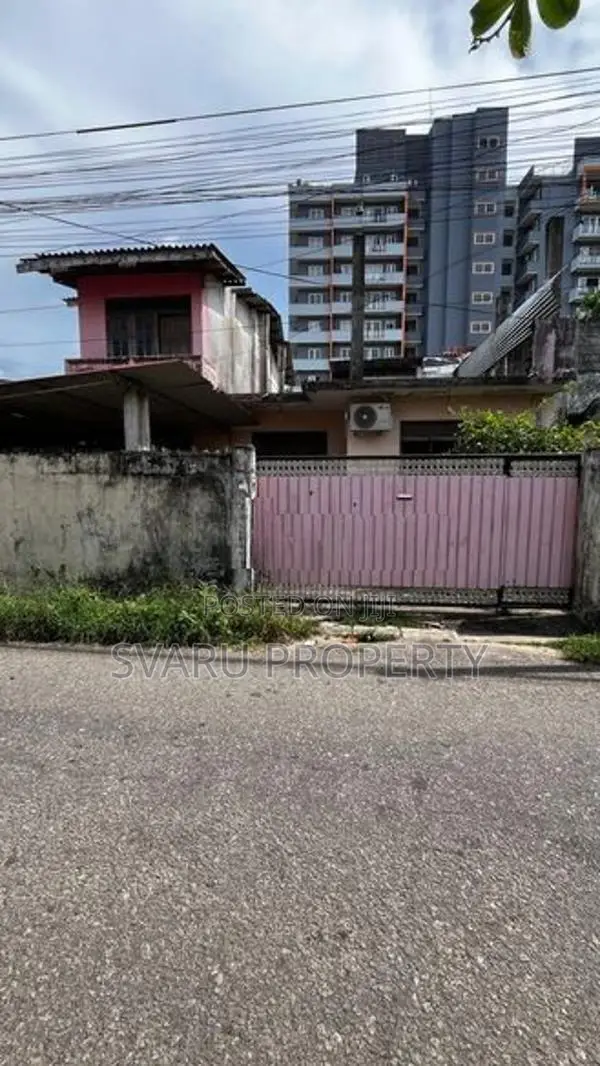 200m To Dehiwala Junction - Square Land For Sale
