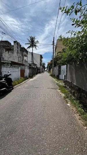 200m To Dehiwala Junction - Square Land For Sale