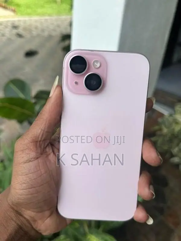 Apple iPhone 15 (Used)