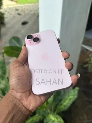 Apple iPhone 15 (Used)