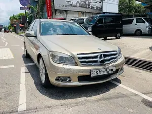 Mercedes Benz C180 2010