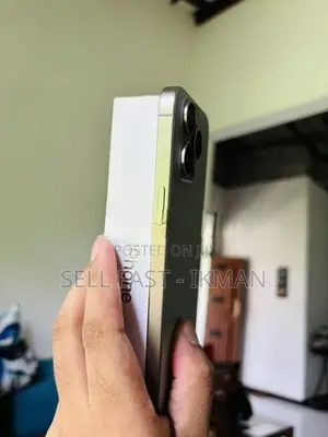 Apple iPhone 15 Pro Max 256GB (Used)