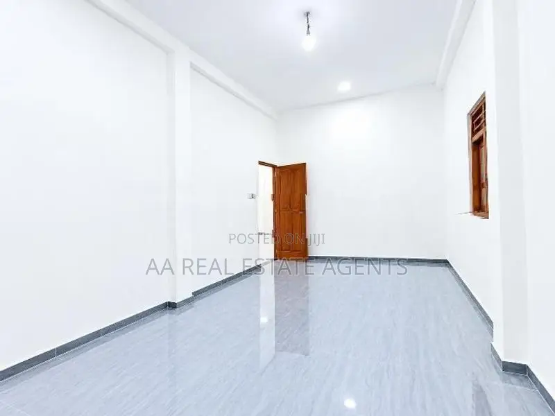 Brand New House with Slab for Sale in Kotikawatta
