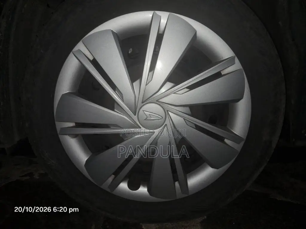 DaihatsuMiraWheelCup for Car