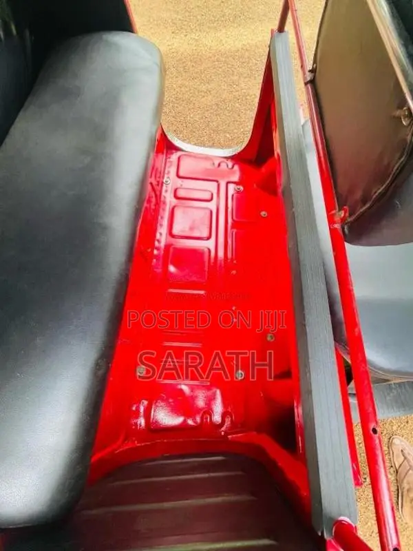 Bajaj RE 205 2015 Three Wheel (Used)
