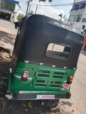 Bajaj RE 1999 Three Wheel (Used)