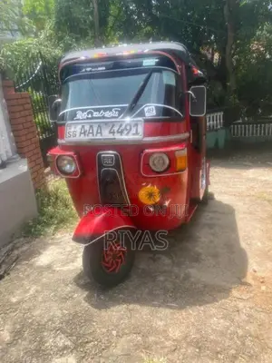 Bajaj RE 2013 Three Wheel (Used)