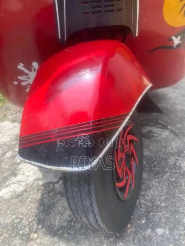 Bajaj RE 2013 Three Wheel (Used)