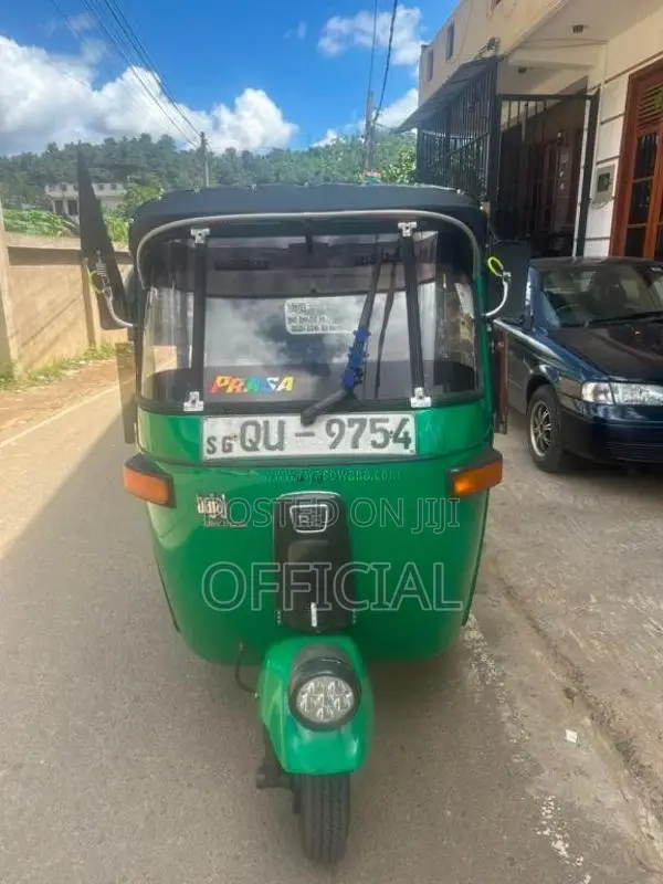 Bajaj RE 2009 Three Wheel (Used)