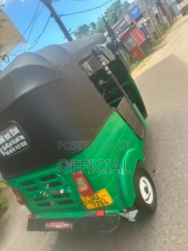 Bajaj RE 2009 Three Wheel (Used)