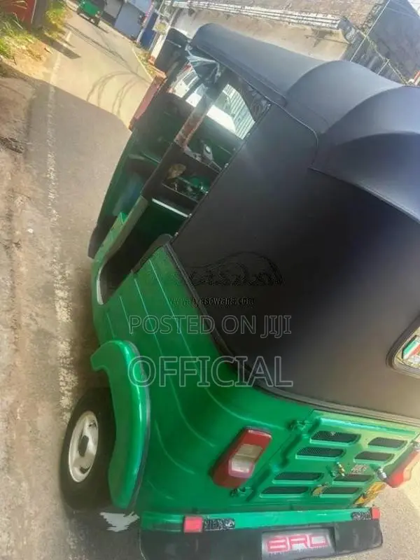 Bajaj RE 2009 Three Wheel (Used)