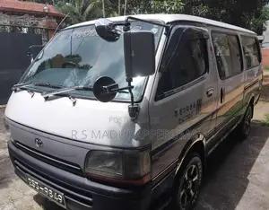 Toyota GL 113 1994 Van (Used)
