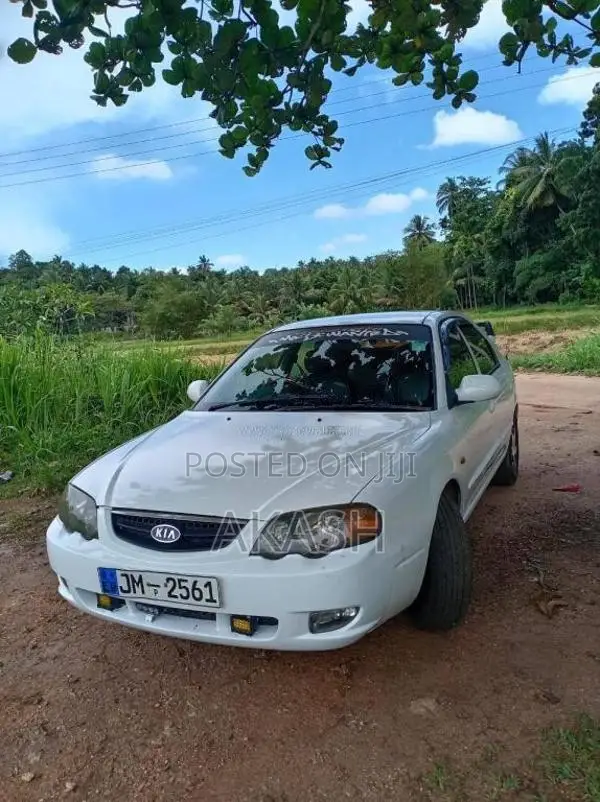 Kia Spectra 2001 Car (Used)