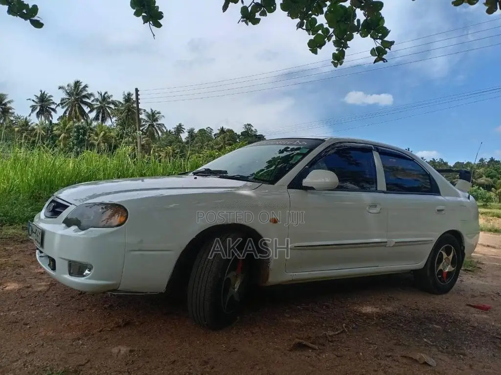 Kia Spectra 2001 Car (Used)