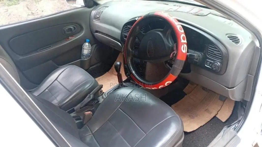 Kia Spectra 2001 Car (Used)