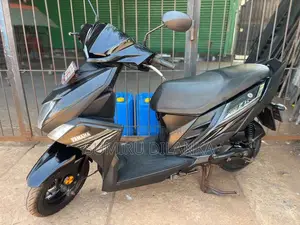 Yamaha ZR 2018 Motorbike (Used)