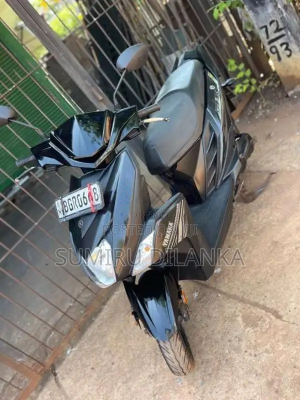 Yamaha ZR 2018 Motorbike (Used)