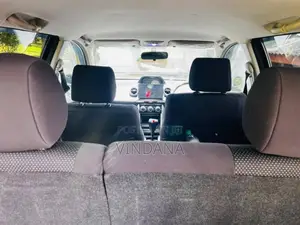 Toyota IST 2003 Car (Used)