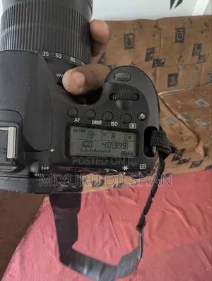 Canon 60d DSLR Camera
