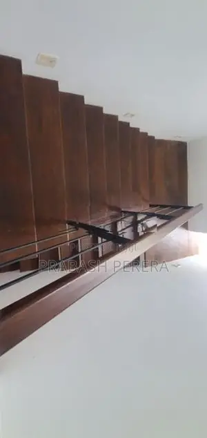 3 Bed House for Sale in Kahathuduwa Canterbury