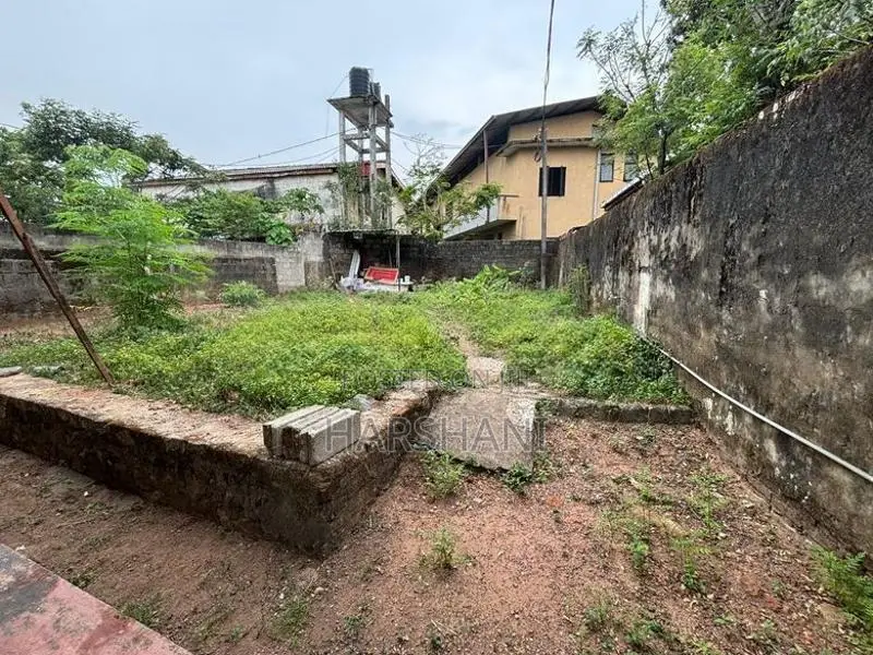 22 P Residential/ Commercial Lot at Land Value Maharagama Town