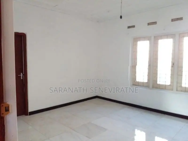 Land with House for Sale – Kapuwatta Ja-Ela - Almost Perch Value 14 la