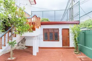 2 Storey Luxury House For Sale In Navinna, Maharagama