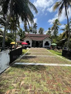 Prime Commercial Hotel for Sale in Thalpe
