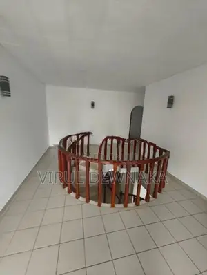 5-Bedroom Two-Storey House For Rent in Galle