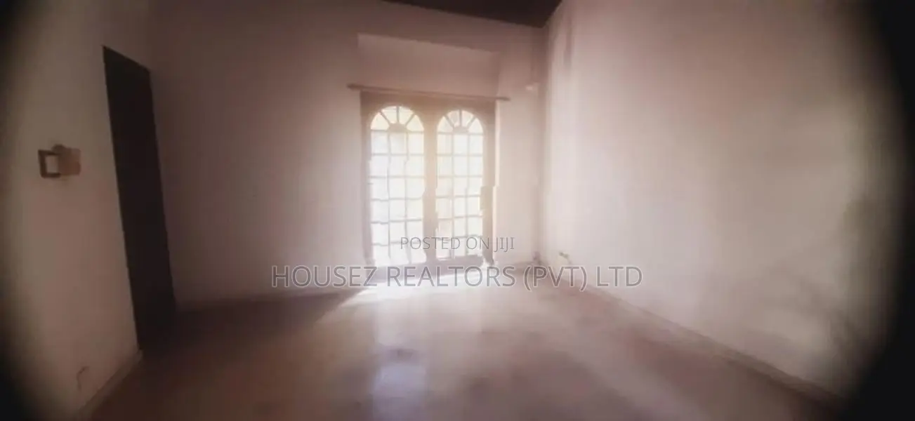 25.5 Perch Land with House for Sale – Nugegoda
