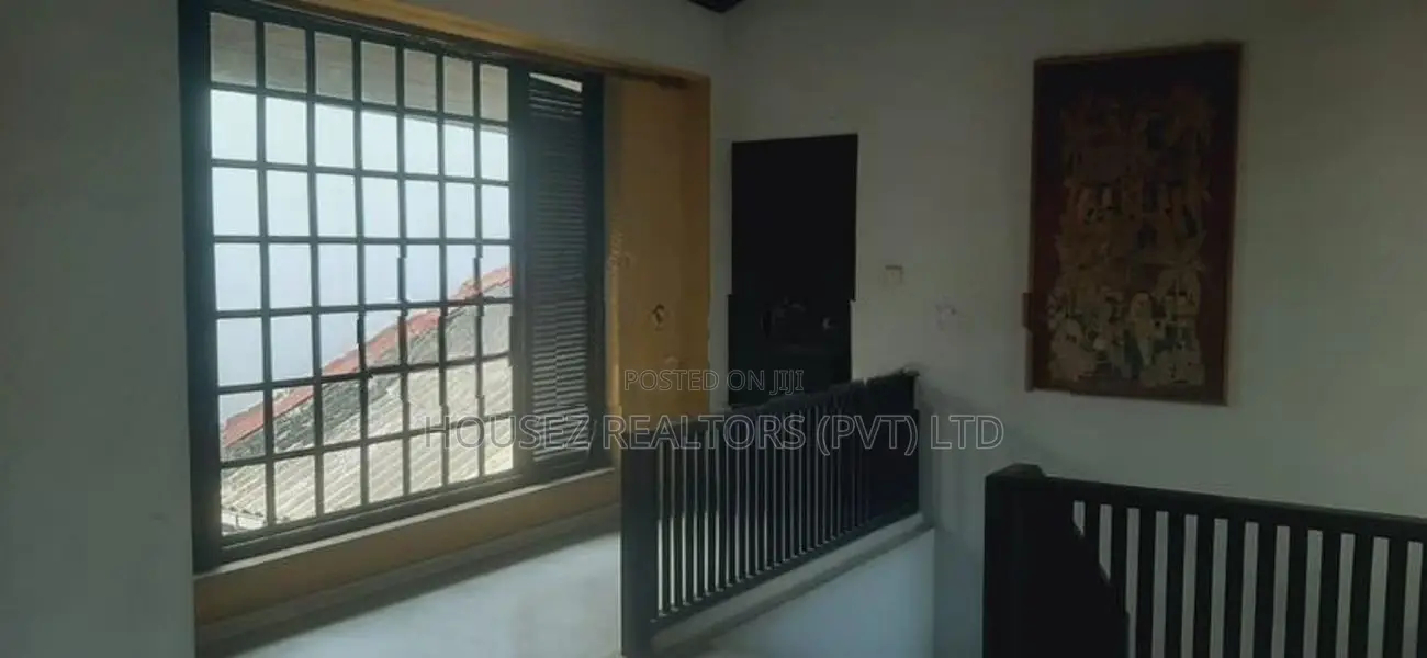 25.5 Perch Land with House for Sale – Nugegoda
