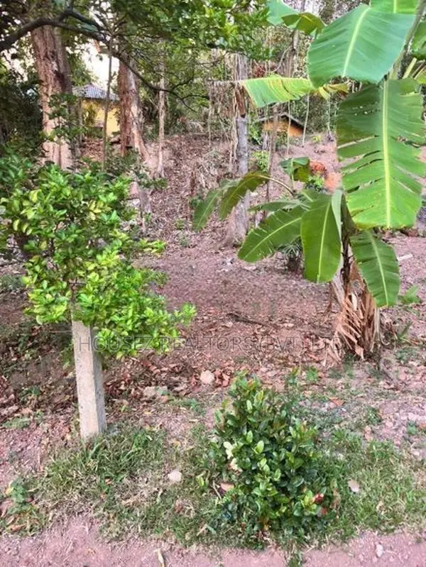 10 Perches Bare Land For Sale In Meethotamulla Kolonnawa