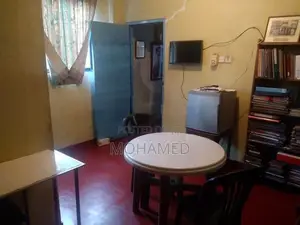Room For Two Females Or Couple - Short Stays In Battaramulla