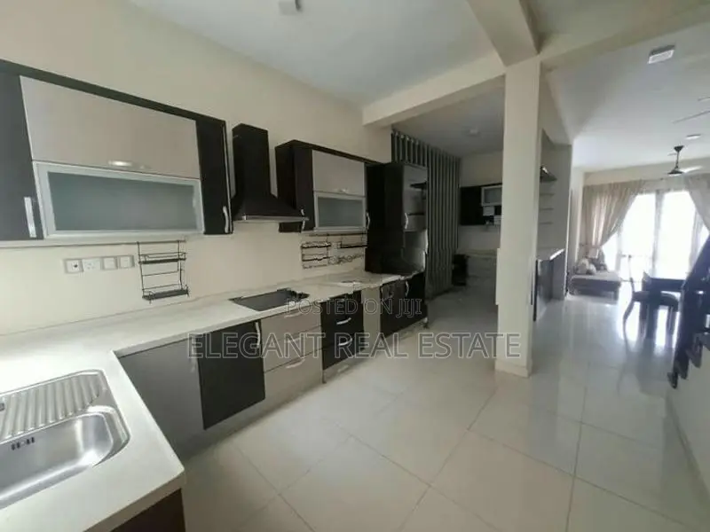 04 Bedroom 02 Storied House for Rent in Colombo 05 (A944)-Rented
