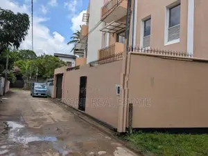 Malabe Luxury Architect-Designed Three-Storey House For Sale