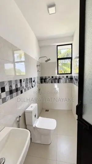 Rooms for Rent - only Ladies Kelaniya