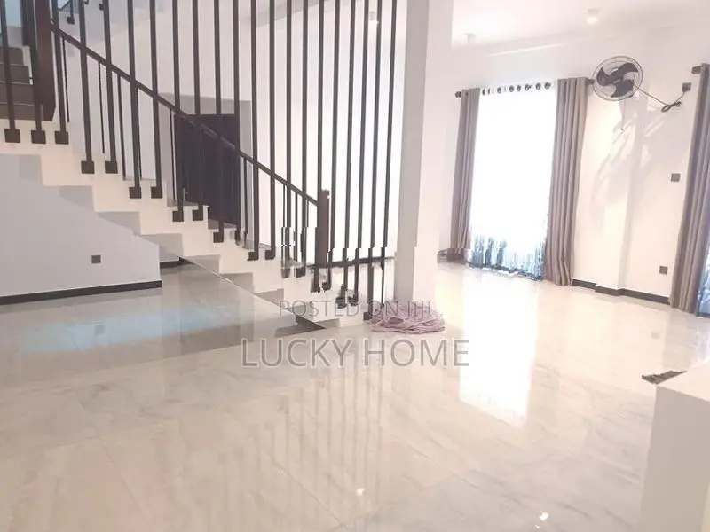 Two Story House Rent Ja Ela - Waligampitiya