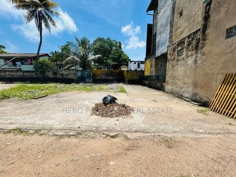 (ASS1002) Valuable Land for Sale in Delkanda