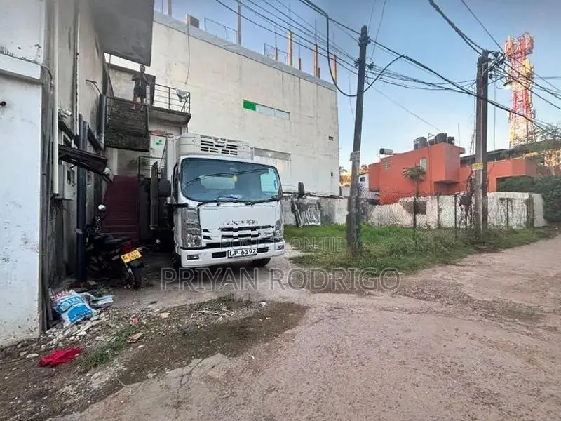 Rathmalana, Attidiya Road 8 Perch of Valuable Land for Sale