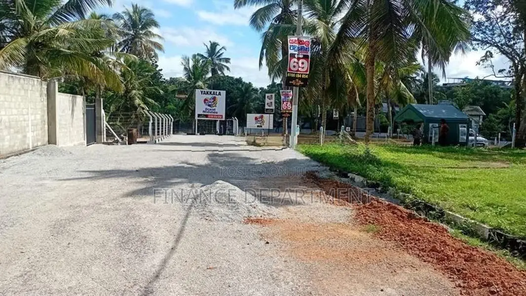 Highly Valuable Land for Sale in Negombo Road Kochchikade