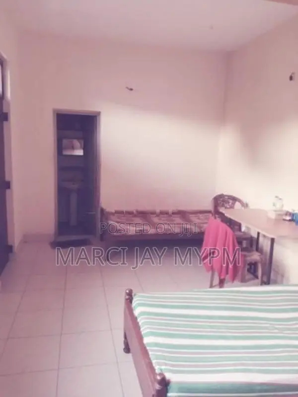 Rooms For Working Girls Kotte Area