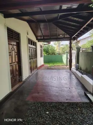 House with Annex Very Close to Kottawa Town for Sale