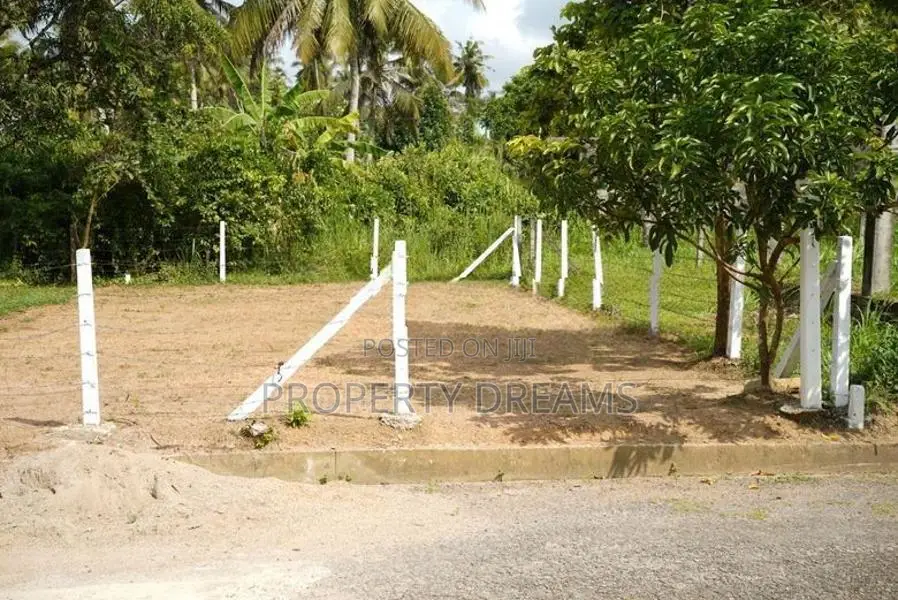 Land for Sale - Meegoda