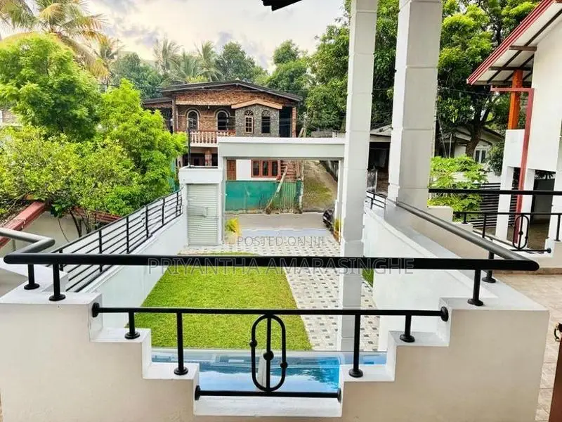 Modern House for Sale in Bokundara, Piliyandala