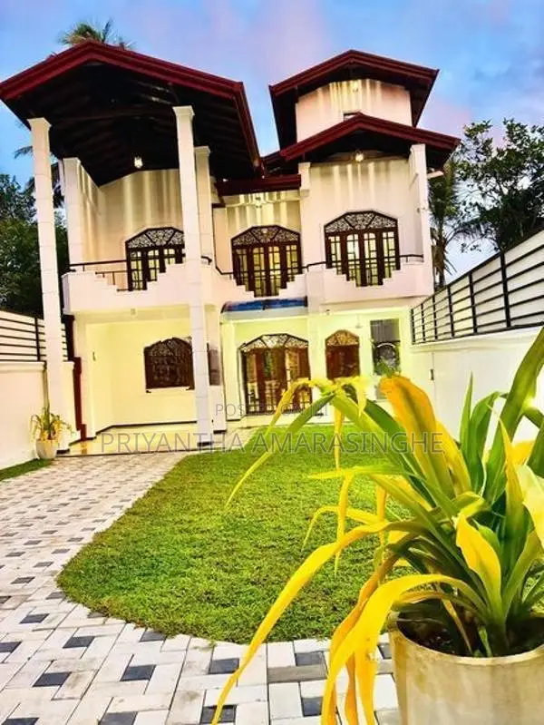 Modern House for Sale in Bokundara, Piliyandala