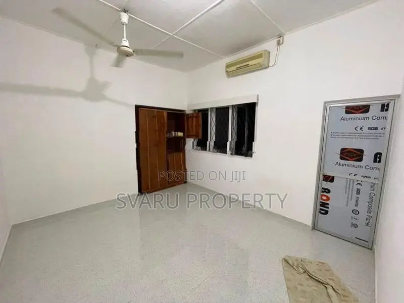 Colombo 05 - 02 Bedrooms 01st Floor Unit For Rent