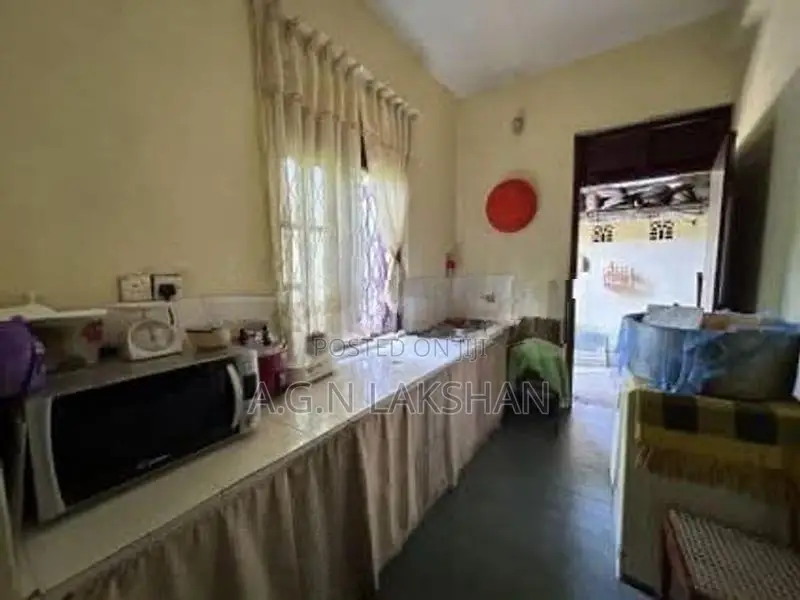 Two-Storey House For Sale – Battaramulla