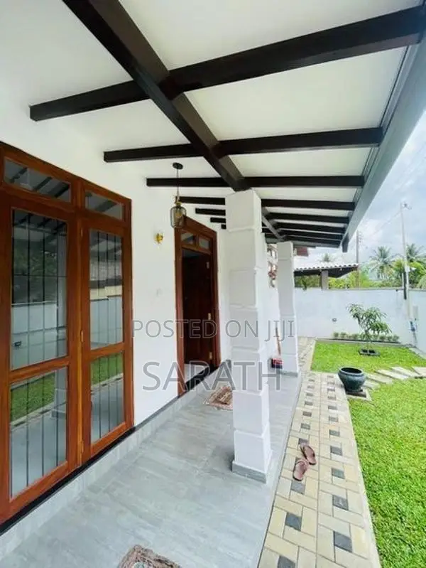 Single Storied House In For Sale Athurugiriya