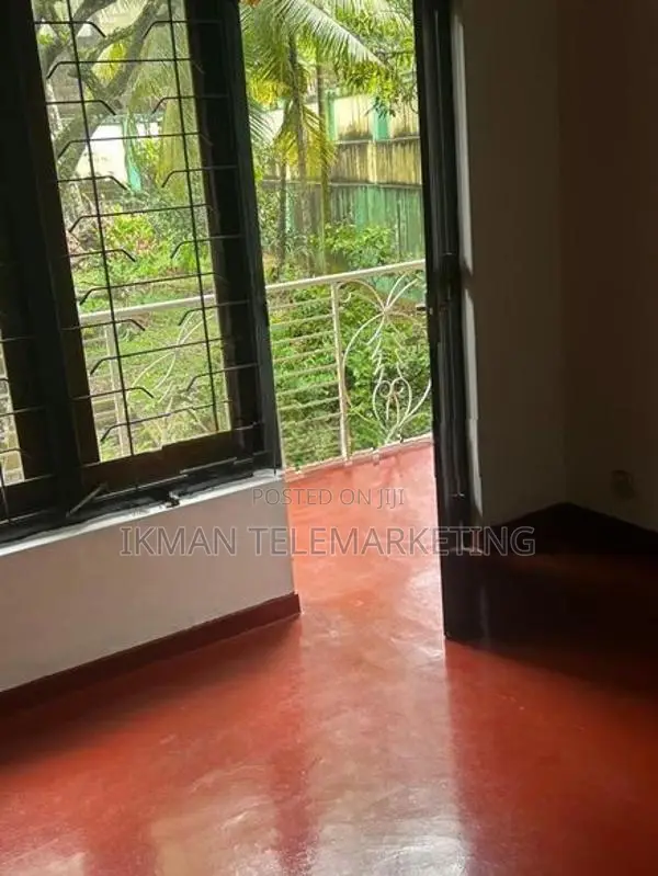 Upstairs House For Rent – Thalawathugoda In Talawatugoda